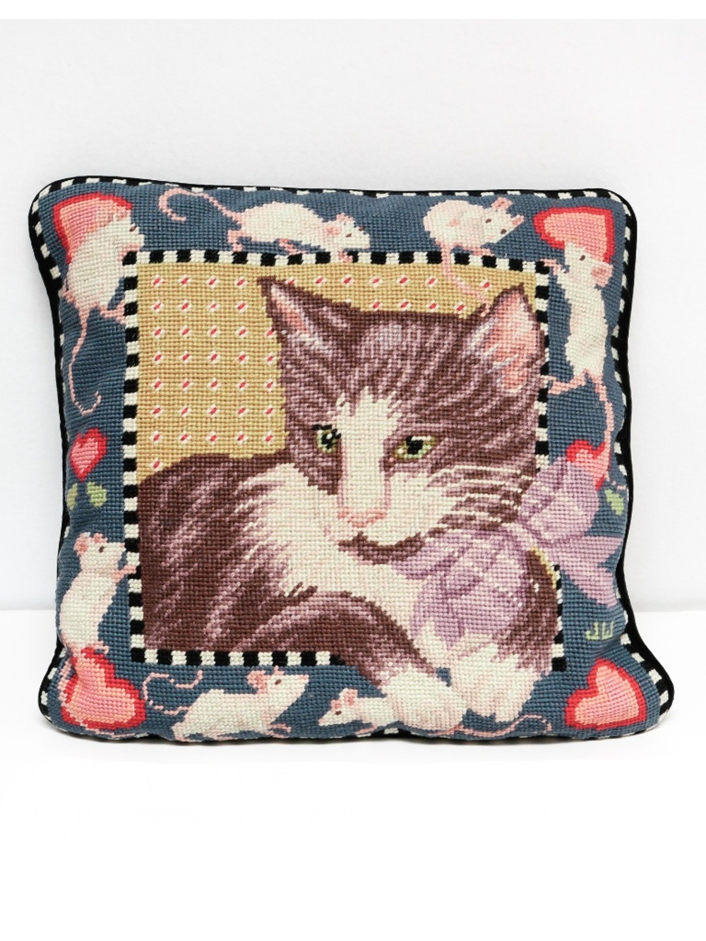 Vintage Needlepoint Cat pillow - Like new